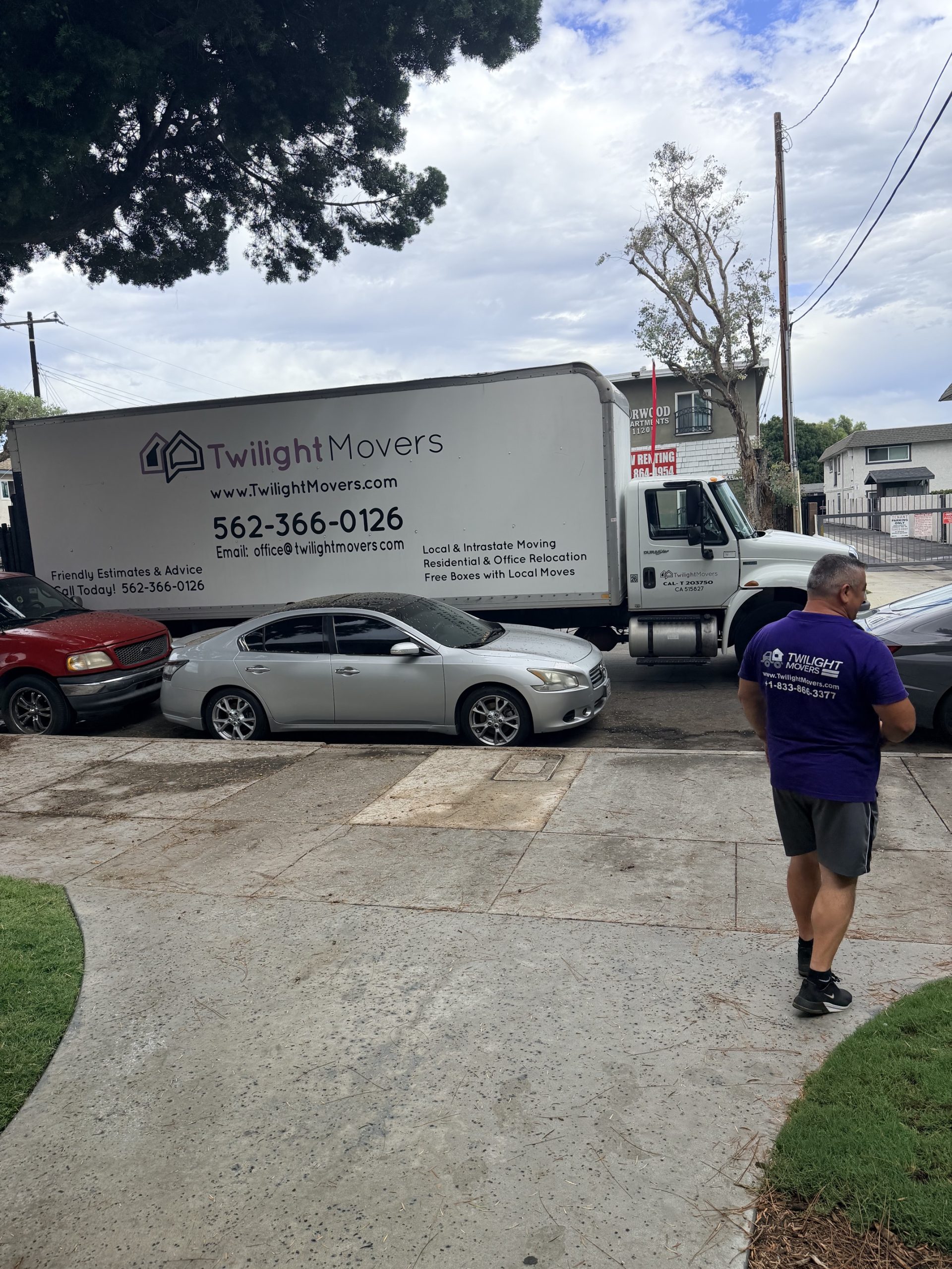 Twilight Movers moving truck at an apartment community during a local Southern California move