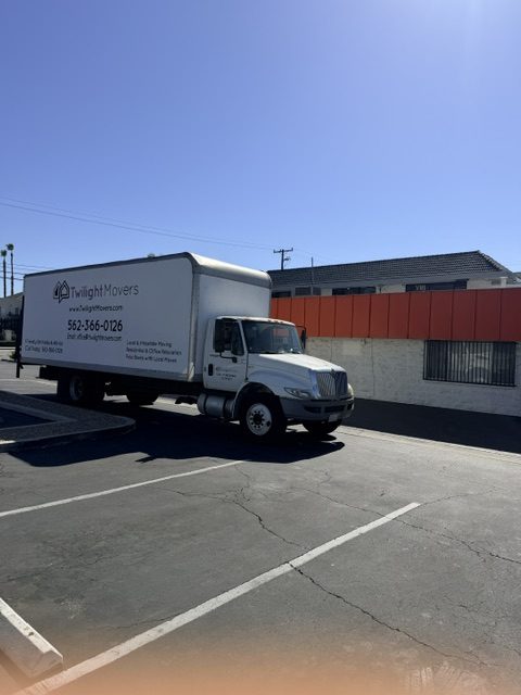 Twilight Movers professional mover and moving truck on a real moving job